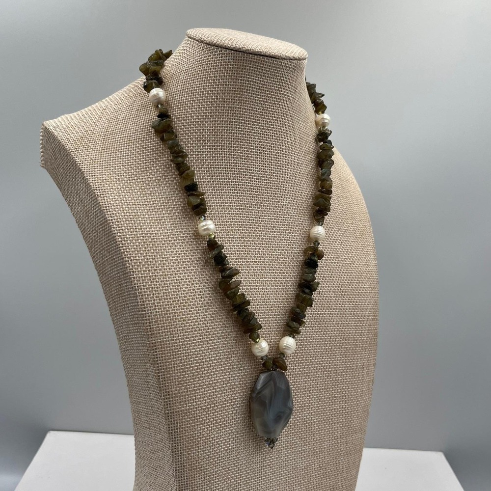 Vintage Gray Agate Pendant Necklace Labradorite Chip Beads Freshwater Pearls Y2K - Picture 7 of 8